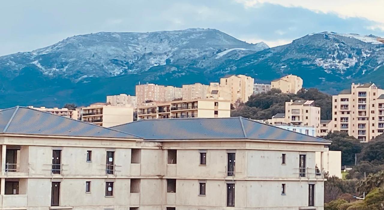 Location Chambre Avec Salle De Bain Et Partie Commune Sea View & Mountain View Renting 1 Of 3 Bedrooms With Shared Common Space 3 Bdrm Apt Not 1 Bdrm Plus Clime Ou Ac Bastia  Exteriör bild